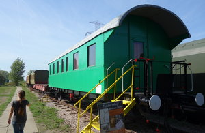 DSC01653-small.JPG