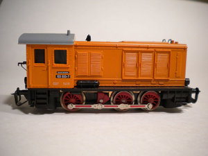 Tillig_V36_side.jpg