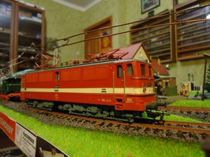 BR211 1.jpg