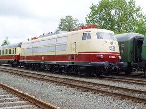 E103 2.jpg