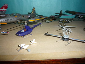 На переднем плане - самоделки