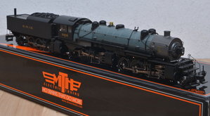 JxB3228-1.jpg