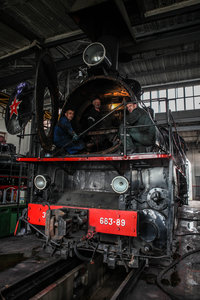 111-19.jpg