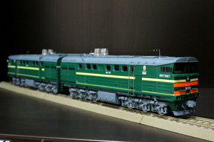 2ТЭ10У-4.jpg