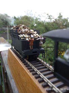 0-02-05-40a8f5157e7ca03ca1735b6cafcd8f52c0750b0a2e092f9754ad16696ebe2426_e1495e7c.jpg