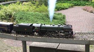141 R.jpg