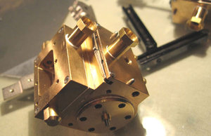 Cyl-Pistons-Inst-web.jpg