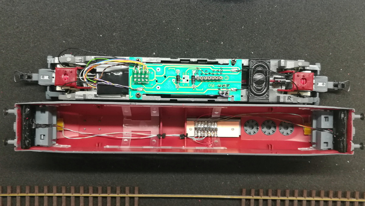 BR142 Roco 140.jpg