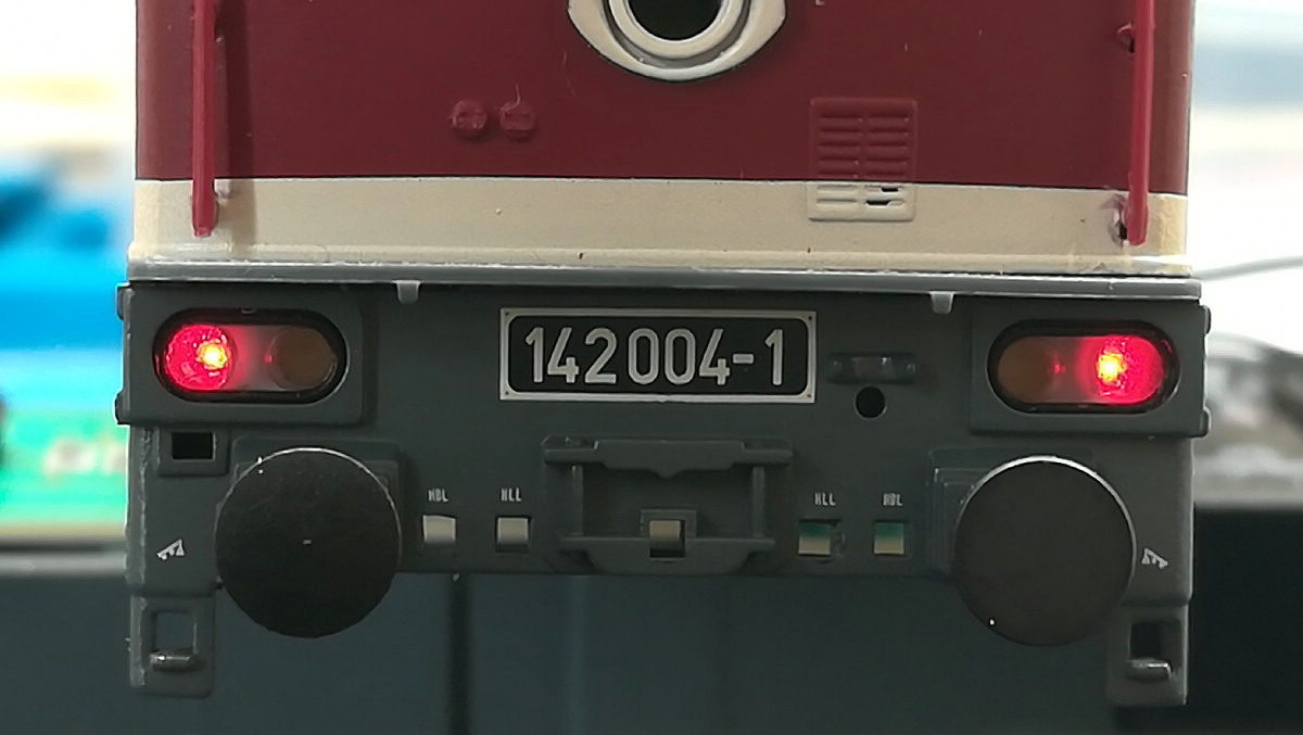 BR142 Roco 134.jpg
