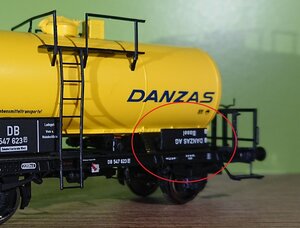 Что за дебил собирал вагон?