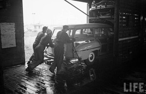 0cartrainloading-005.jpg