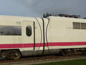 Безтамбурное межвагонное соединение