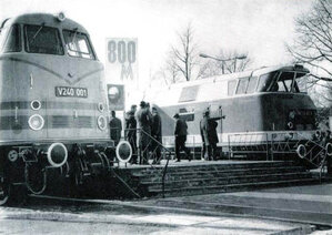 V200 b.jpg