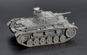 Танк Pzkw III. Готовая модель Artitec.