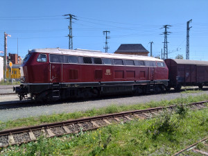 V160