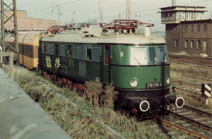 E_218_019_Halle1.jpg