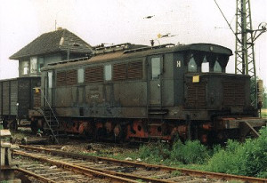 244 105-3 2.jpg